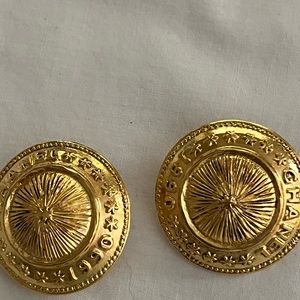 Authentic vintage Chanel clip earrings